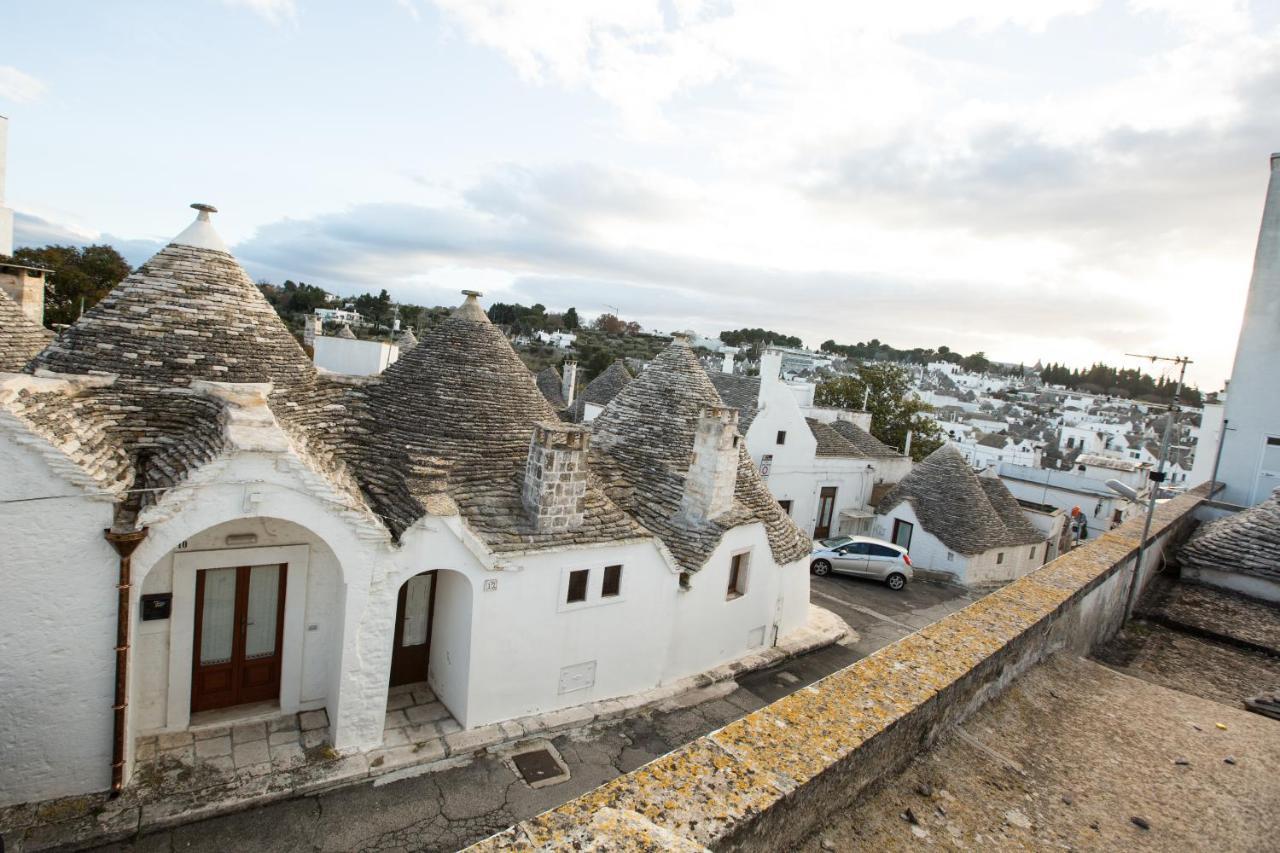 Trulli Antichi Mestieri - Widespread Trulli In The Historic Center Alberobello Exteriör bild